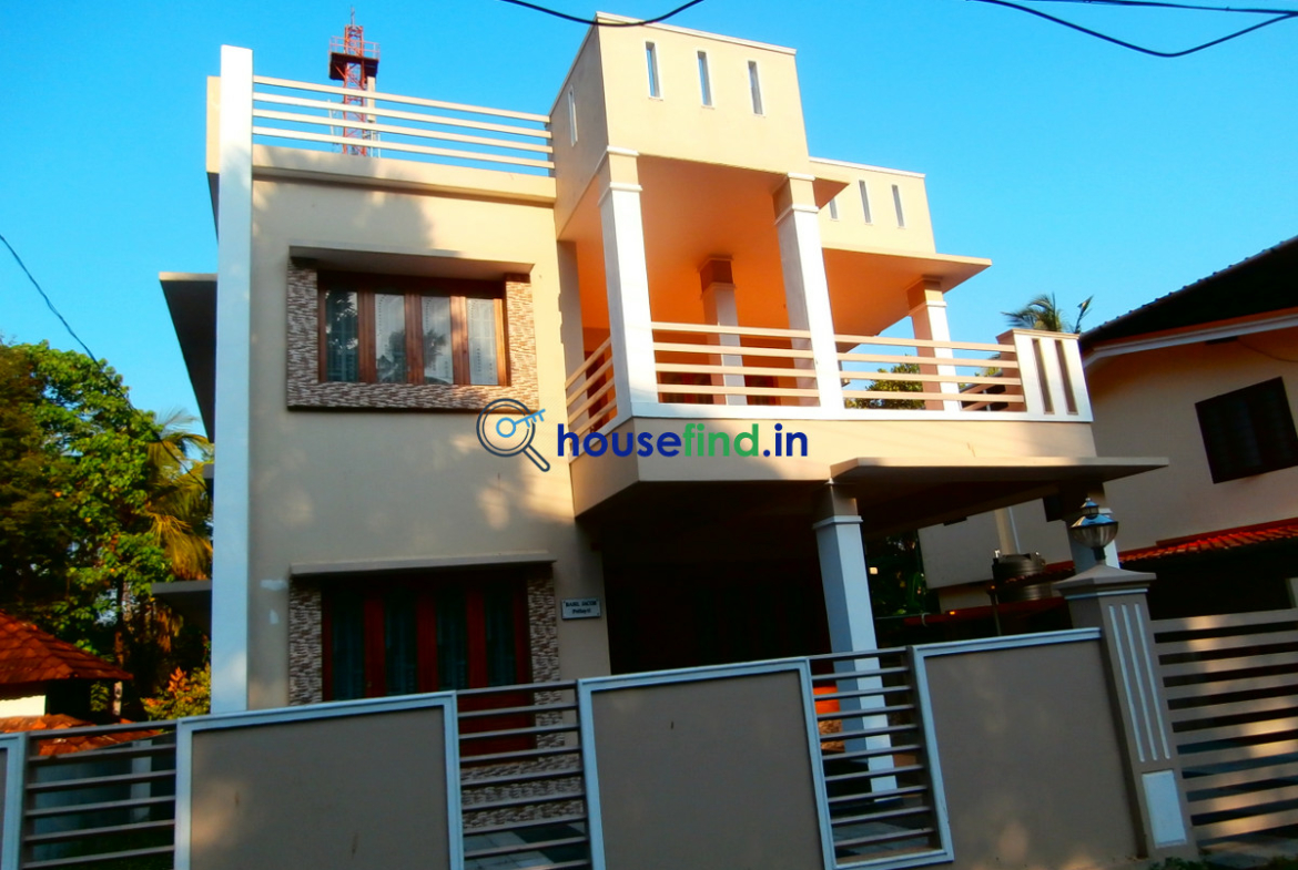 Front View of 4 BHK Villa ALT