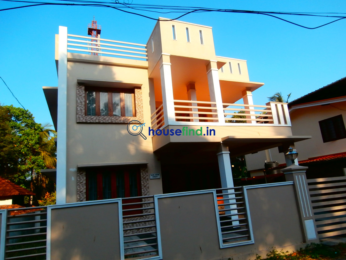 Front View of 4 BHK Villa ALT